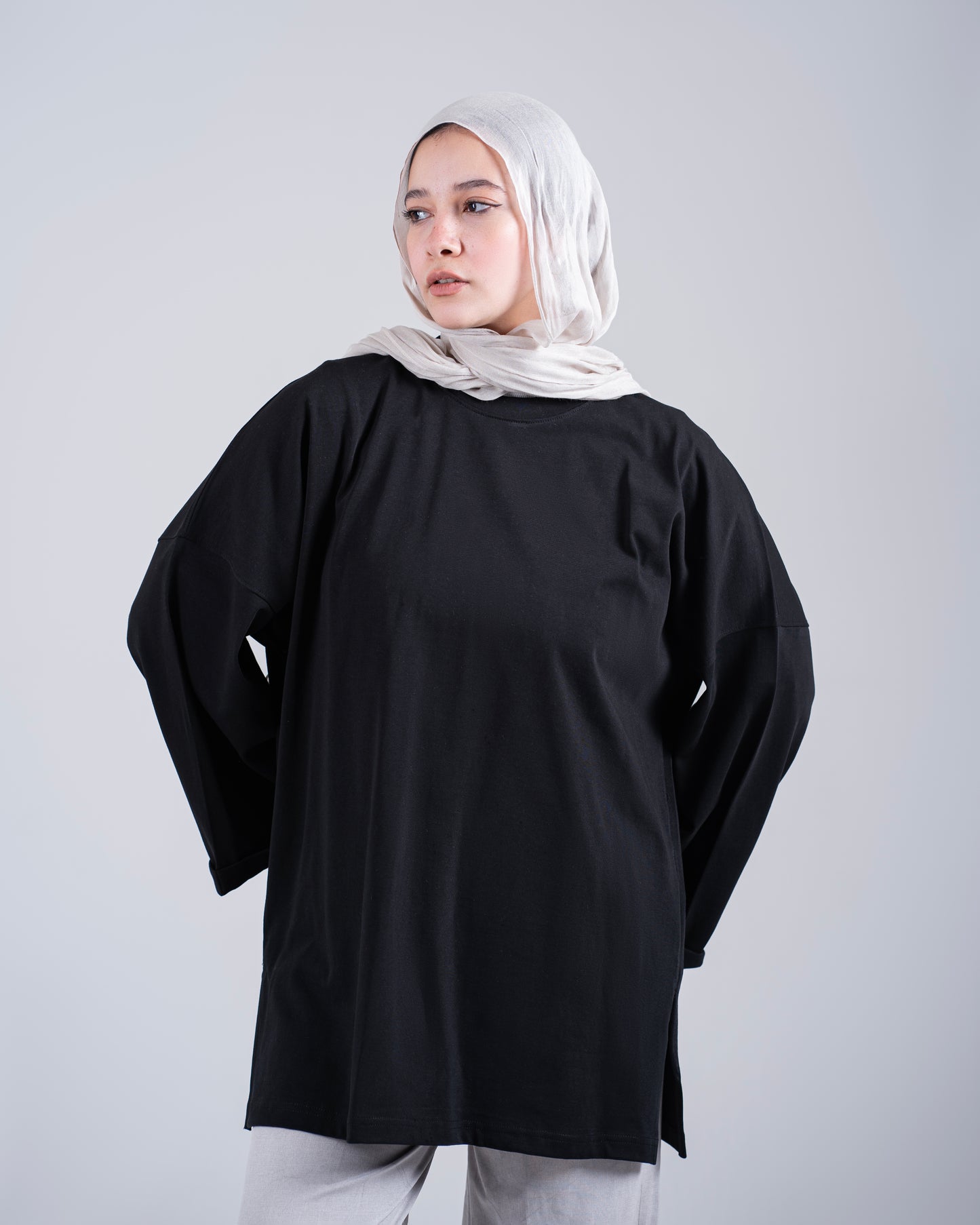 Essential Long Sleeve Tee - Black