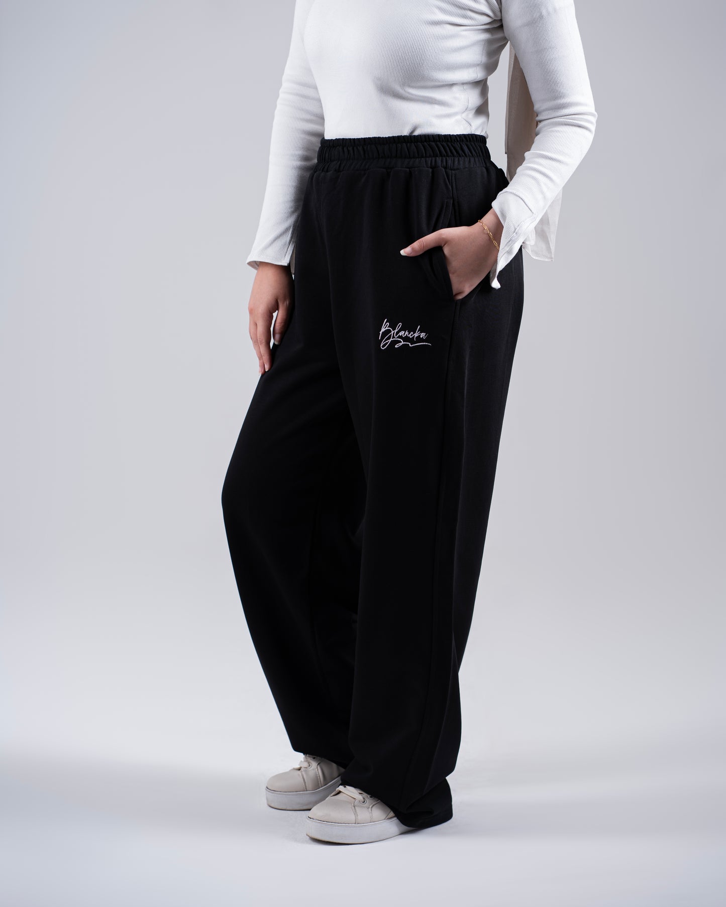 Box Fit Sweatpants - Black
