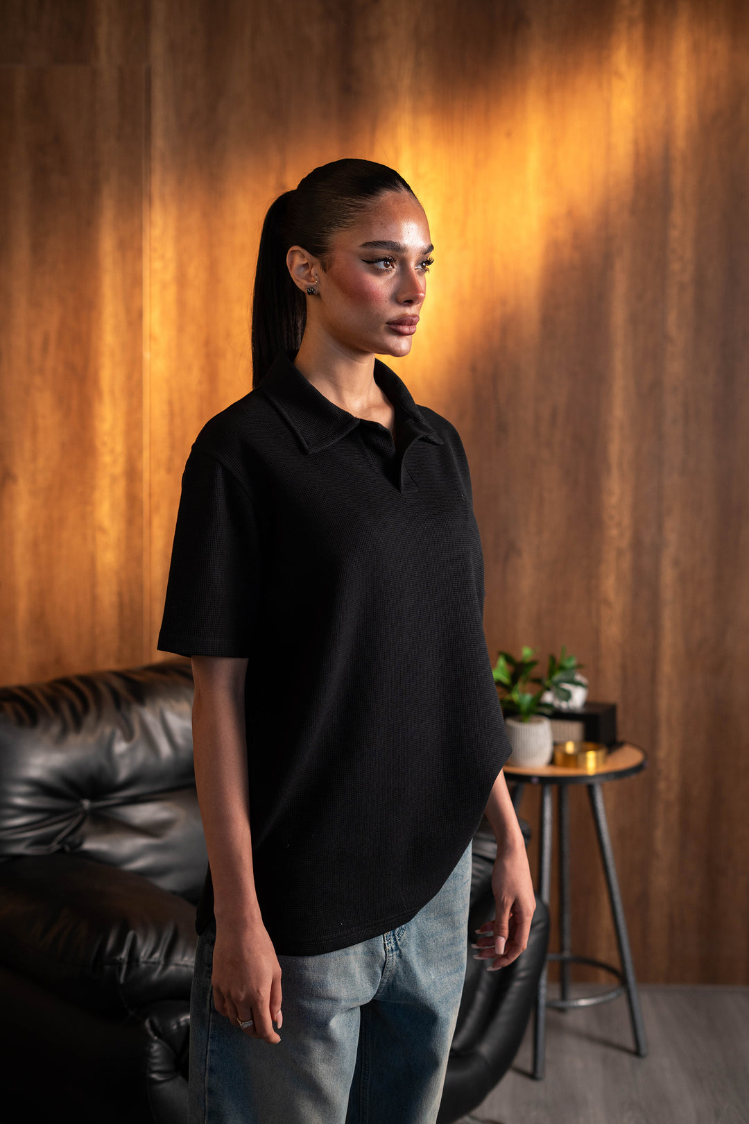 Biscuit Collar Tee – Black