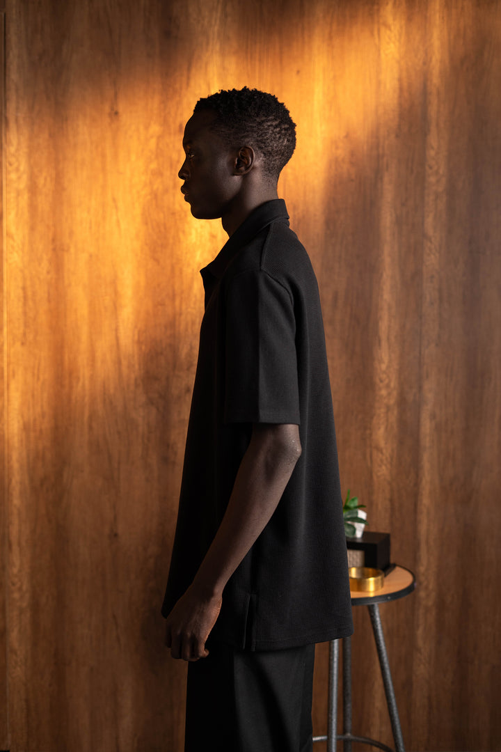 Biscuit Collar Tee – Black