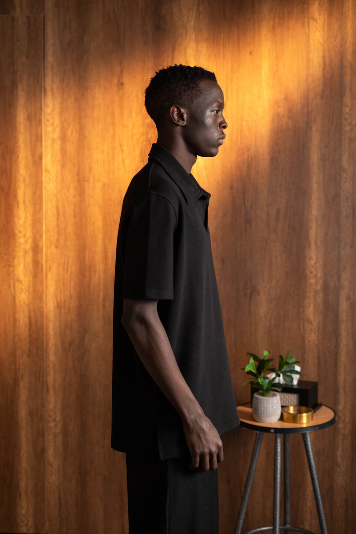 Biscuit Collar Tee – Black