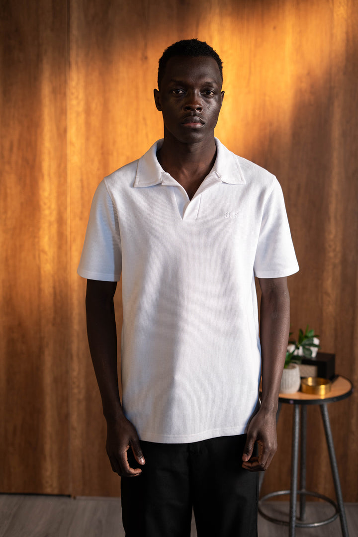 Biscuit Collar Tee – White