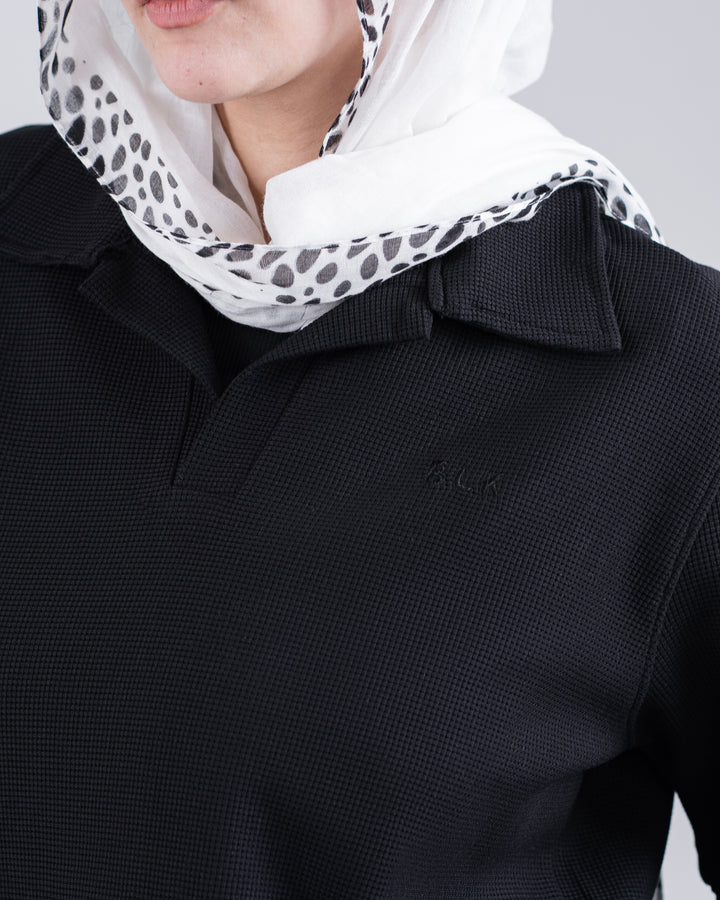 Biscuit Collar Tee – Black