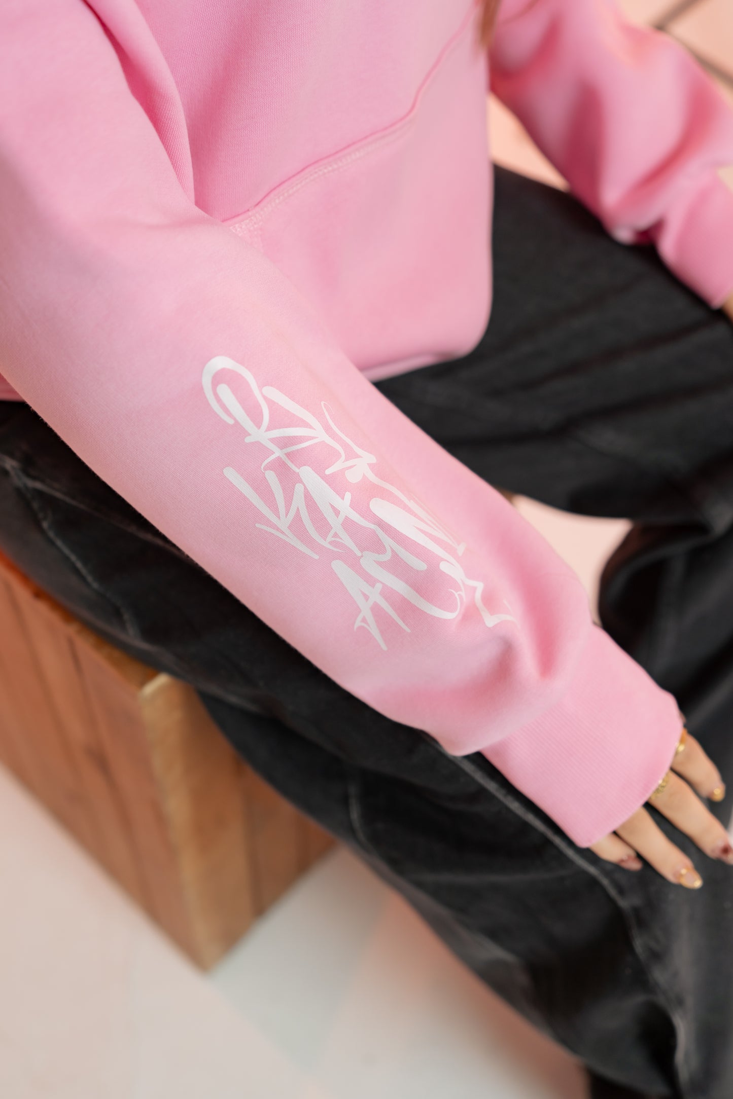 Chasing Dreams pink Hoodie