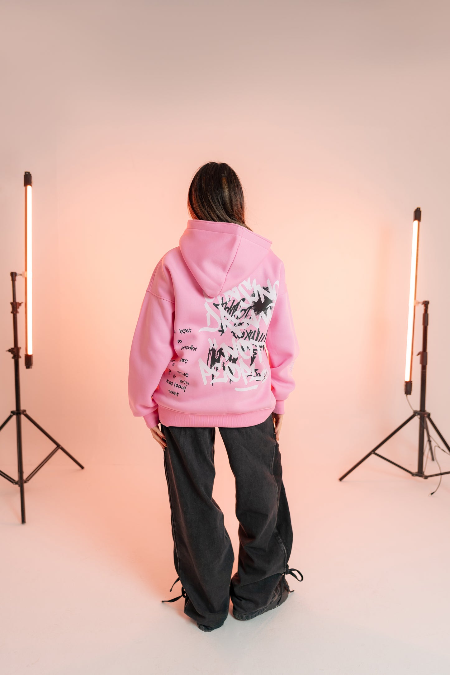 Chasing Dreams pink Hoodie