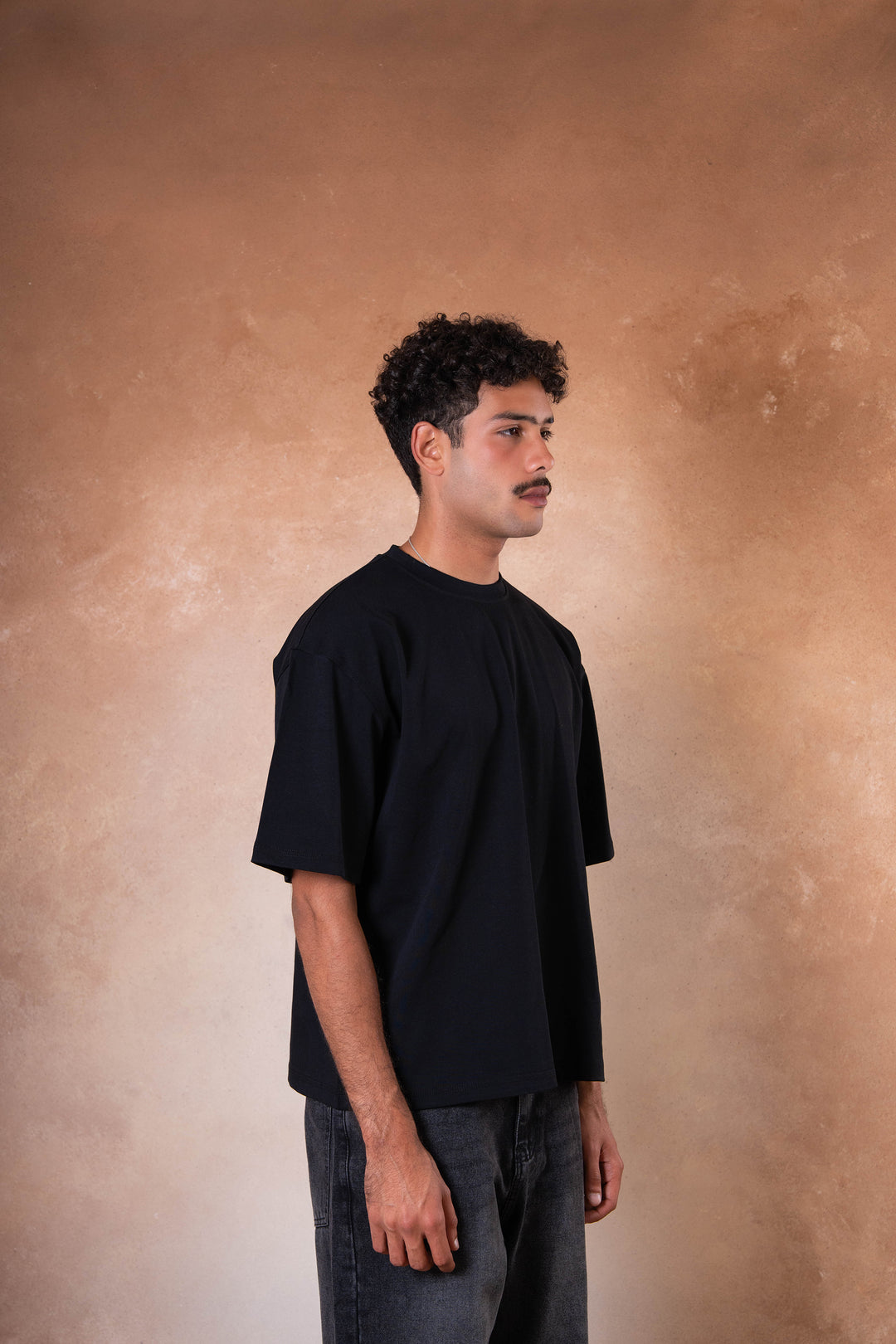 Box Fit Tee - Black