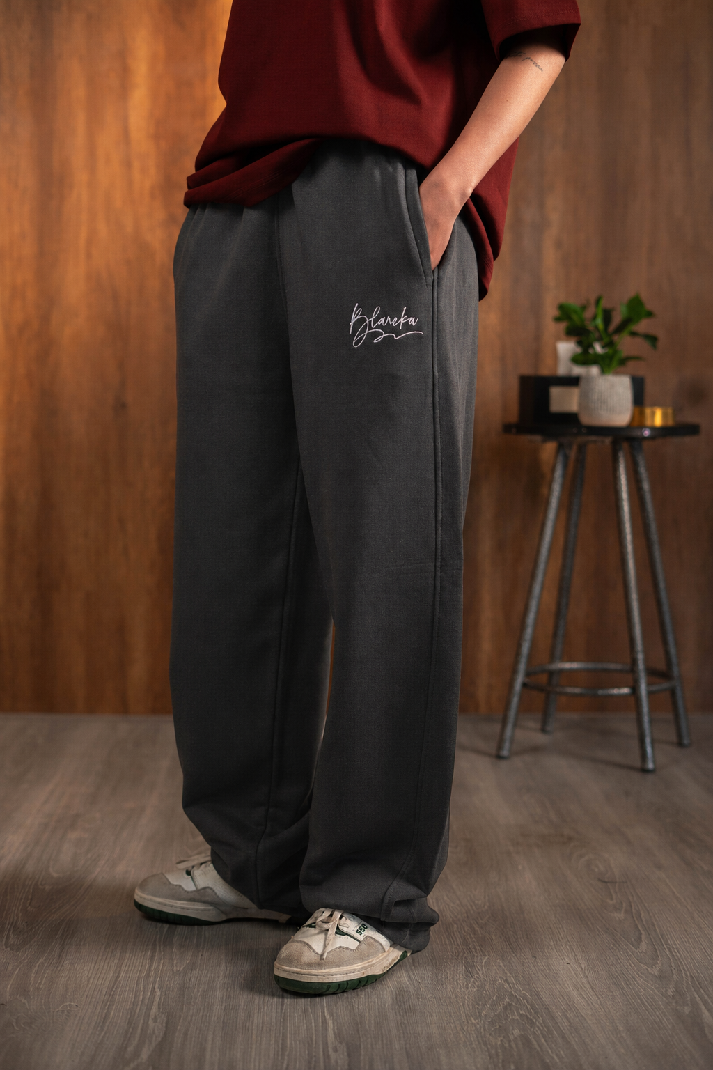 Box Fit Sweatpants - Dark Gray