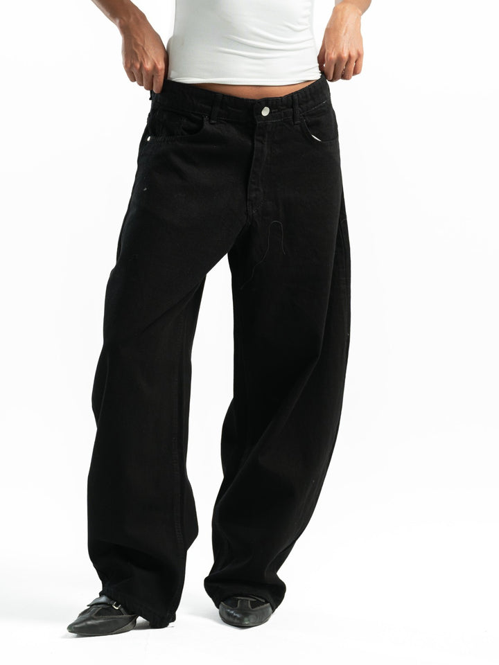 Balloon Fit Jeans – Black