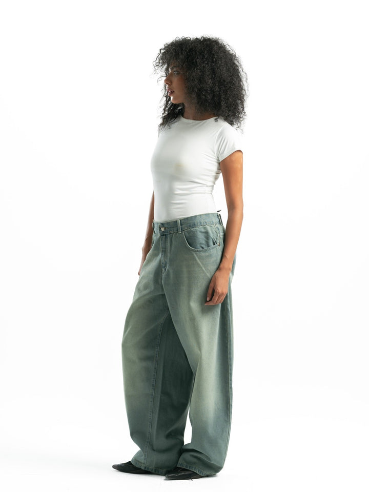 Balloon Fit Jeans – Light Dirty