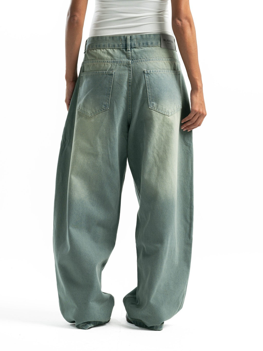 Balloon Fit Jeans – Light Dirty