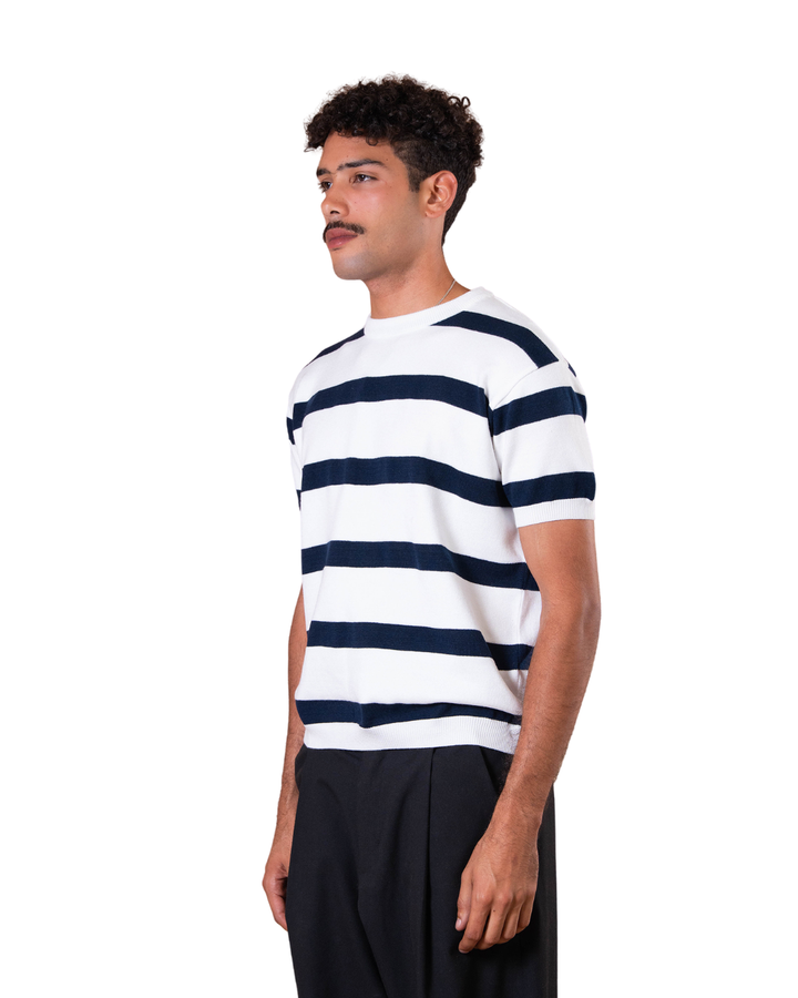 knitted striped - White