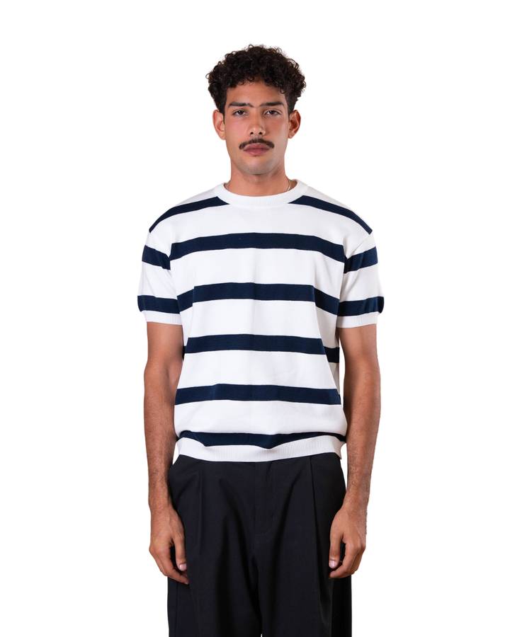 knitted striped - White